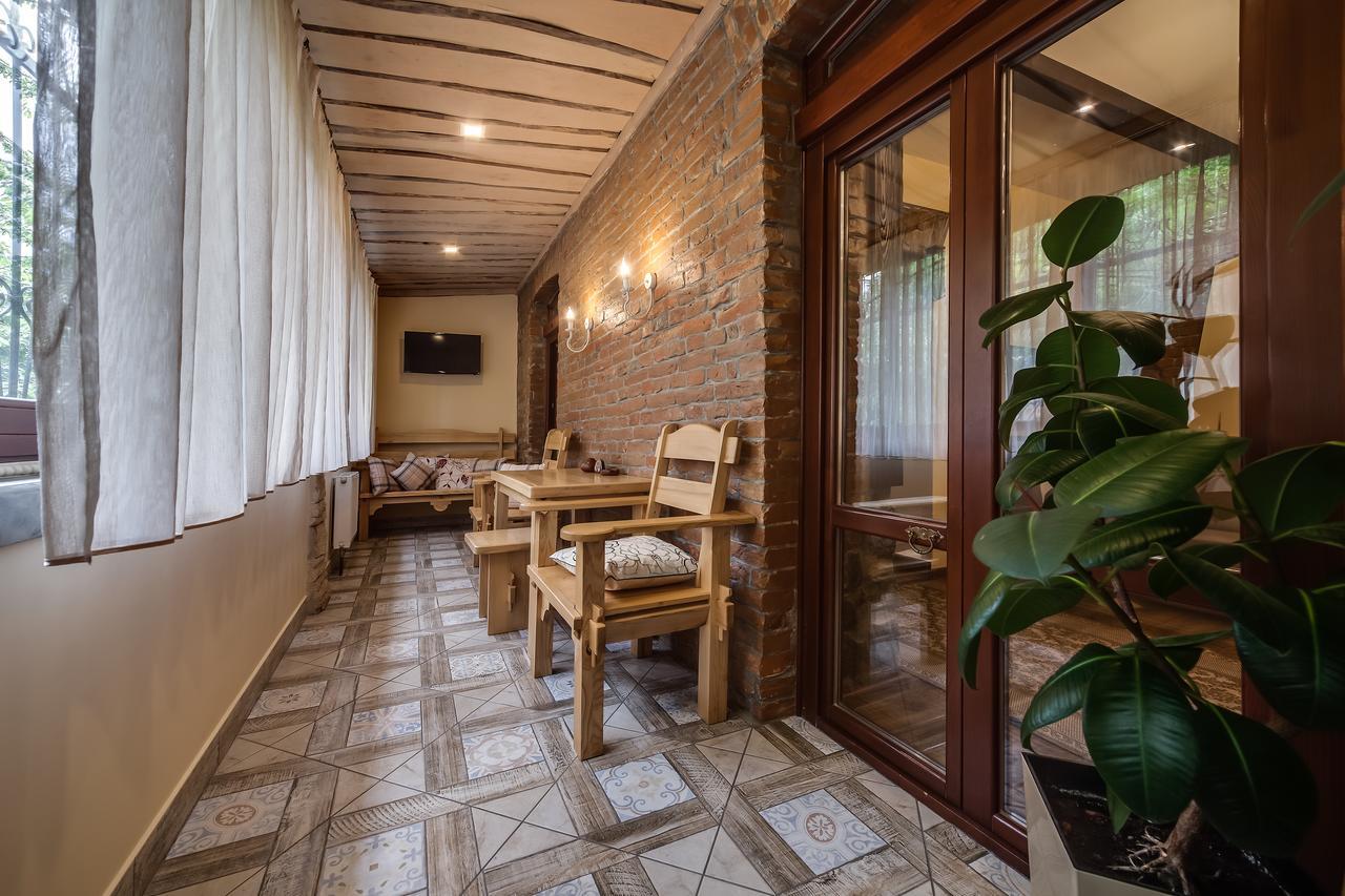 Vip Castle Apartmens Львів Екстер'єр фото